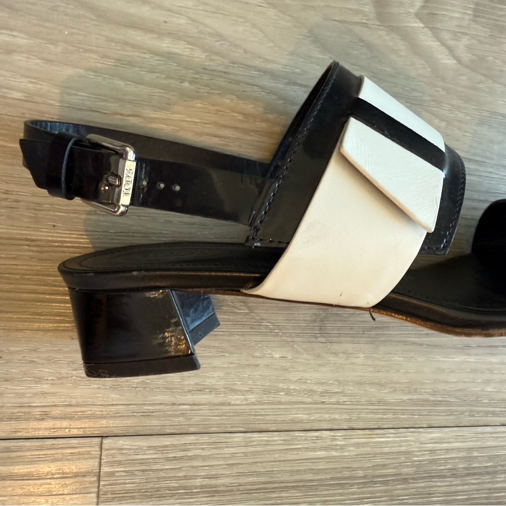 ♠️HP♠️ Tod’s Leather & Patent Leather Black and White Sandal = Size 38 - Picture 10 of 10